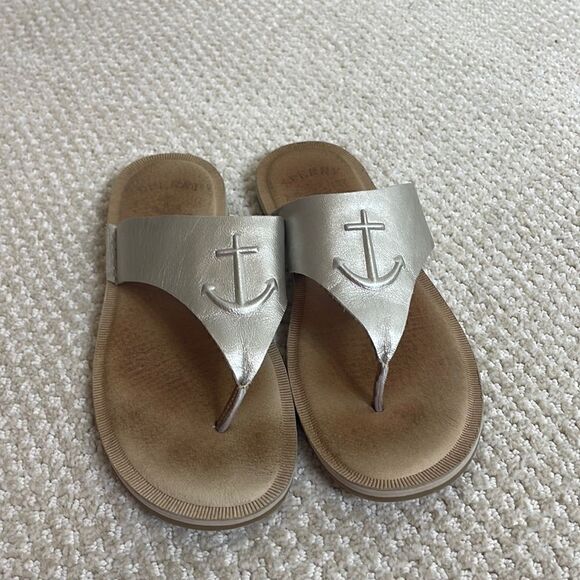 Sperry Gold Leather Sandal - Picture 1 of 3